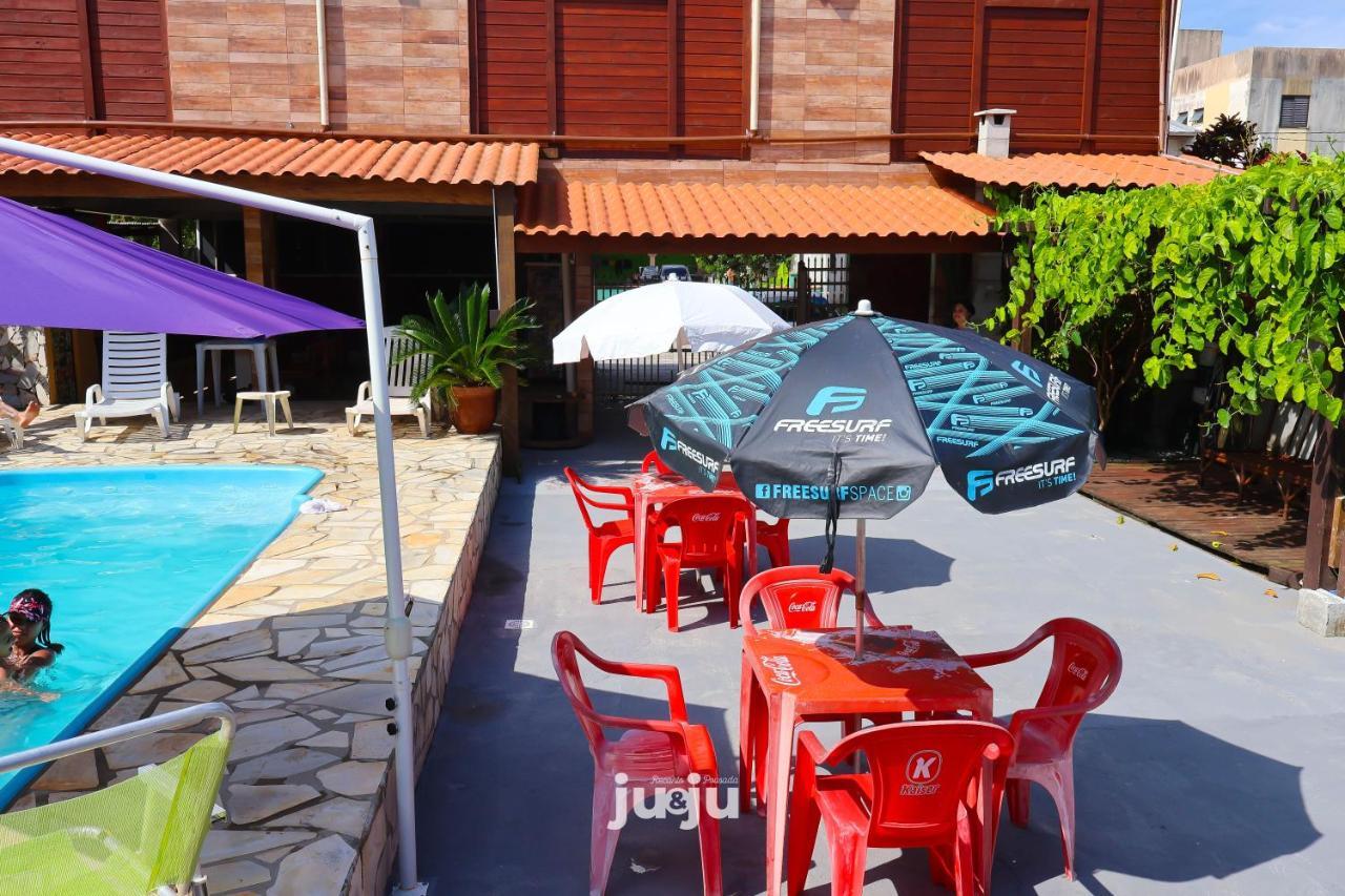 Recanto Pousada JU&JU com piscina COMPARTILHADA Pontal do Paraná Exterior foto